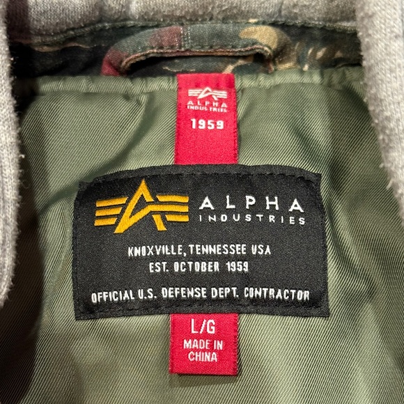 Alpha Industries MA-1 Bomber Flight Jacket Woodland Camo Men’s Sz L - Picture 5 of 5